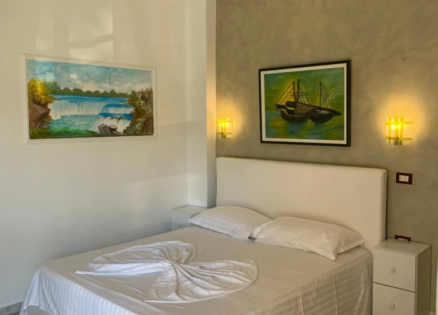 Bliss Boutique Hotel Δυρράχιο