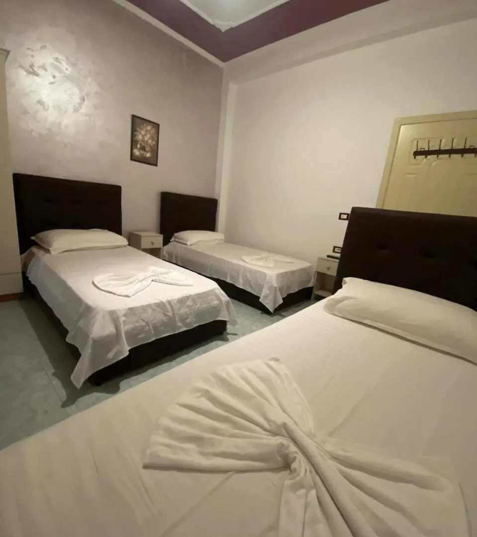 Bliss Boutique Hotel Δυρράχιο 2*,  Αλβανία