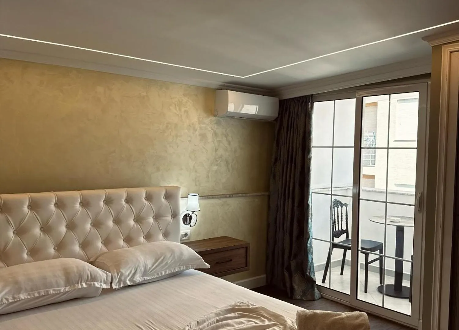 Bliss Boutique Hotel Δυρράχιο